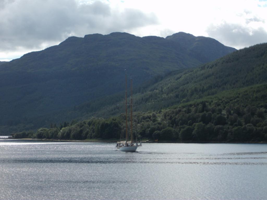 Ben Arthur'S Bothy Luxury Flat Arrochar Camera foto
